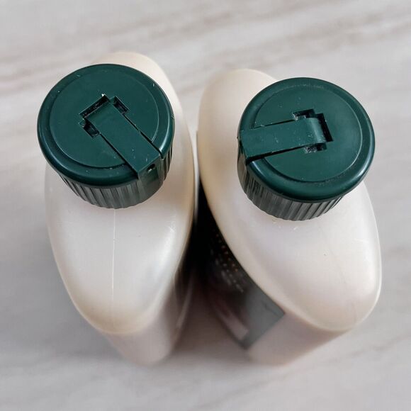 2 Cadillac Leather Boot & Shoe Care Clean Polish Protect Condition Made in USA - Picture 3 of 8